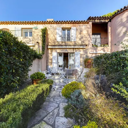 Holiday La Fons Couverte Grimaud